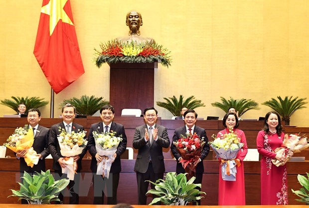 越南第十四届国会第十一次会议：选举出5名国会常务委员会委员
